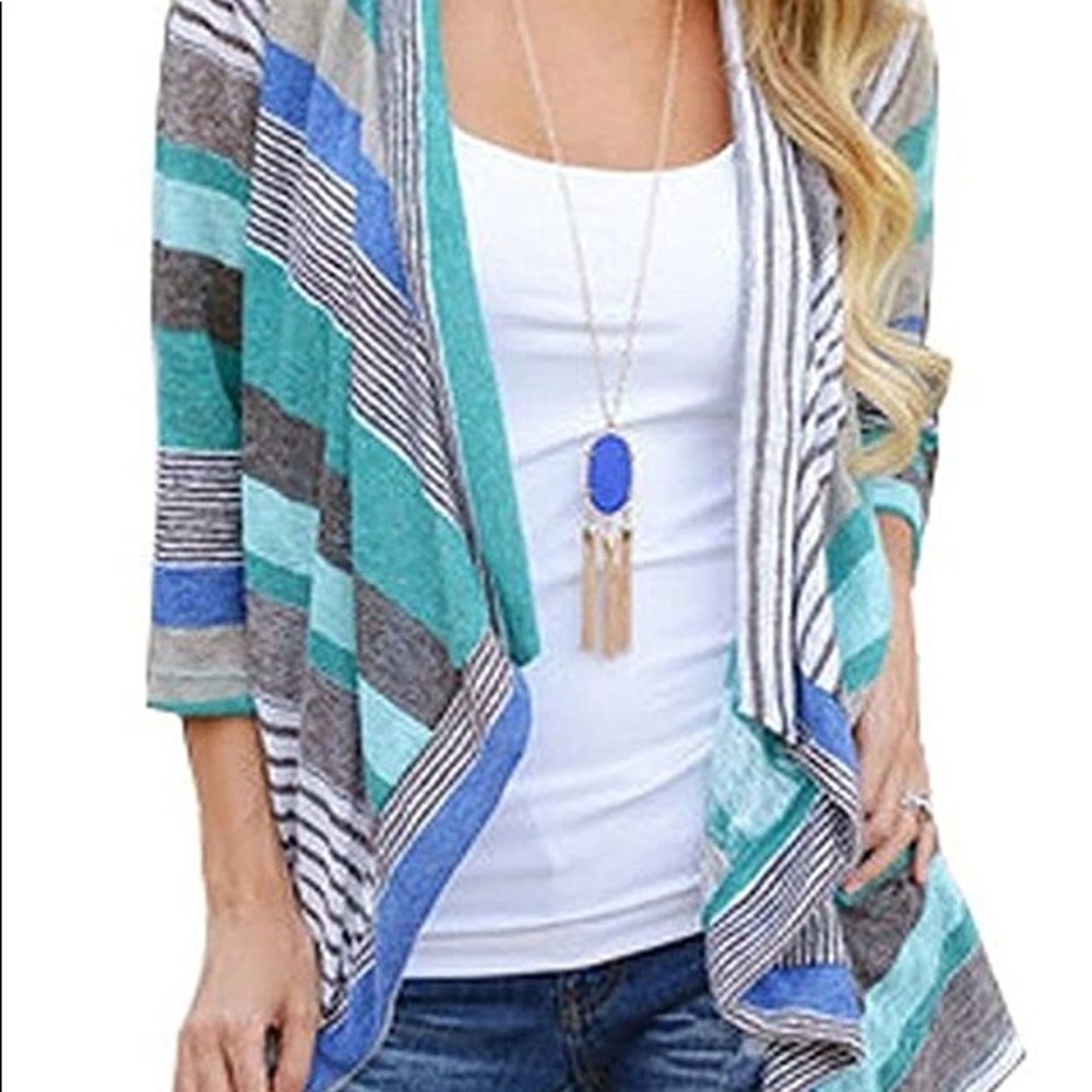 NWT Myobe 3/4 sleeve printed blue stripe cardigan